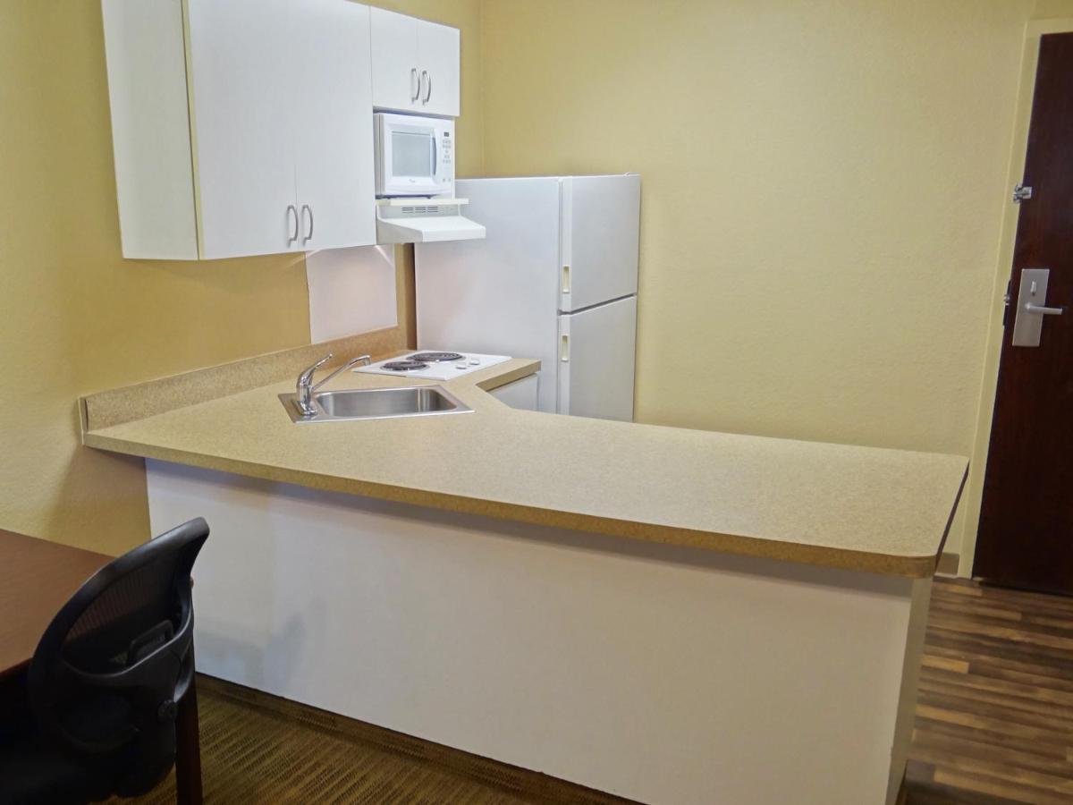 Extended Stay America Suites - Chicago - Buffalo Grove - Deerfield Riverwoods Bagian luar foto