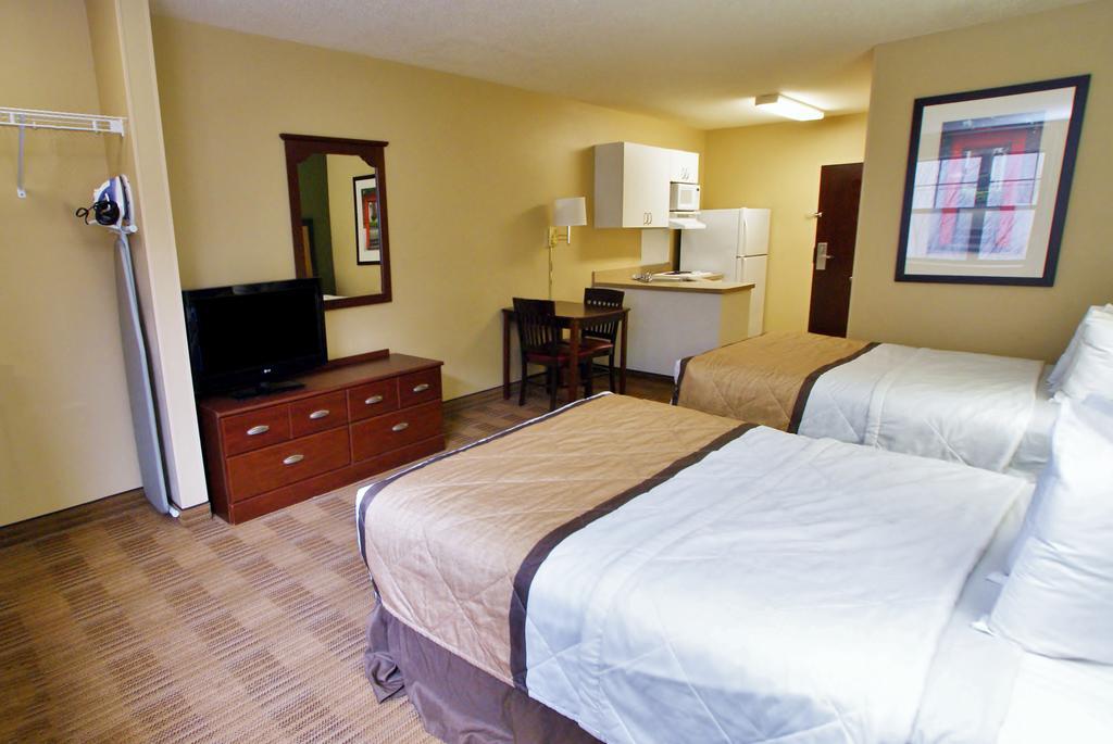 Extended Stay America Suites - Chicago - Buffalo Grove - Deerfield Riverwoods Bagian luar foto